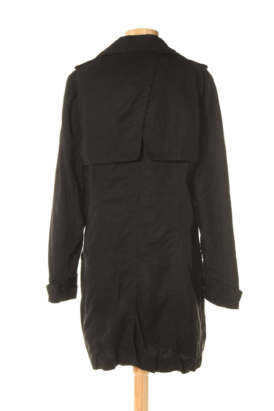 Manteau Camaieu de la taille 40, de couleur noir