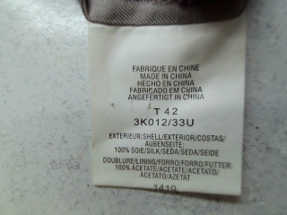 Robe Caroll de la taille 42, de couleur pourpre de soie