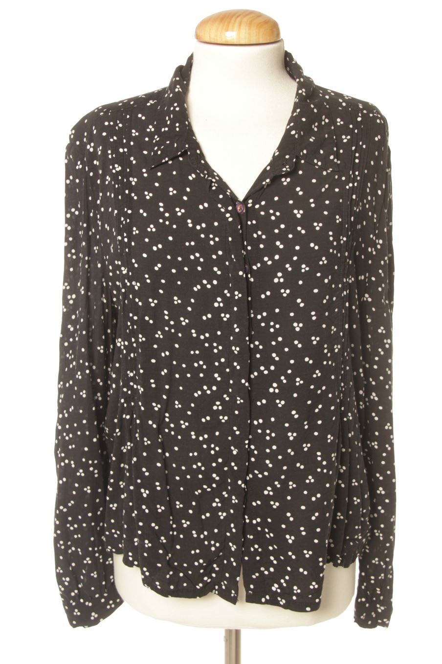 Chemise kling de la taille M, de couleur noir