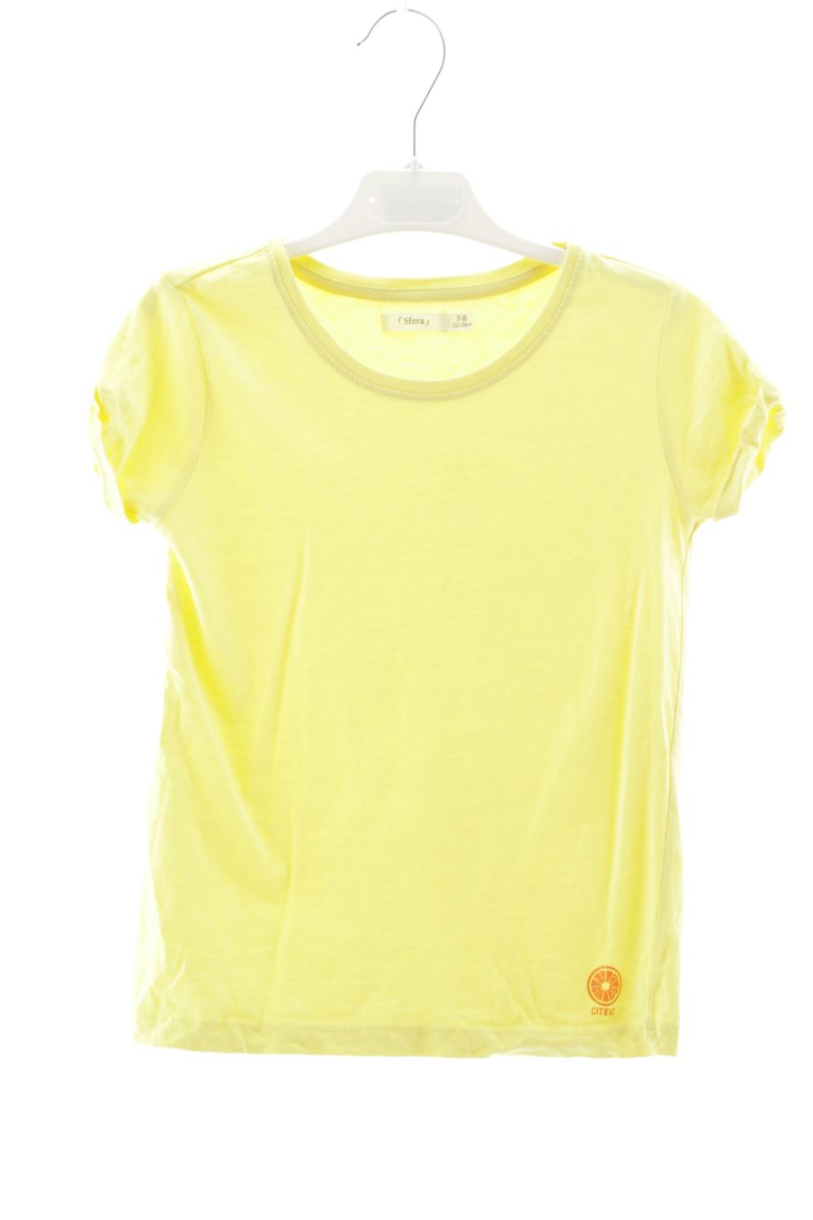T-shirt Sfera de la taille 7 ans de seconde main