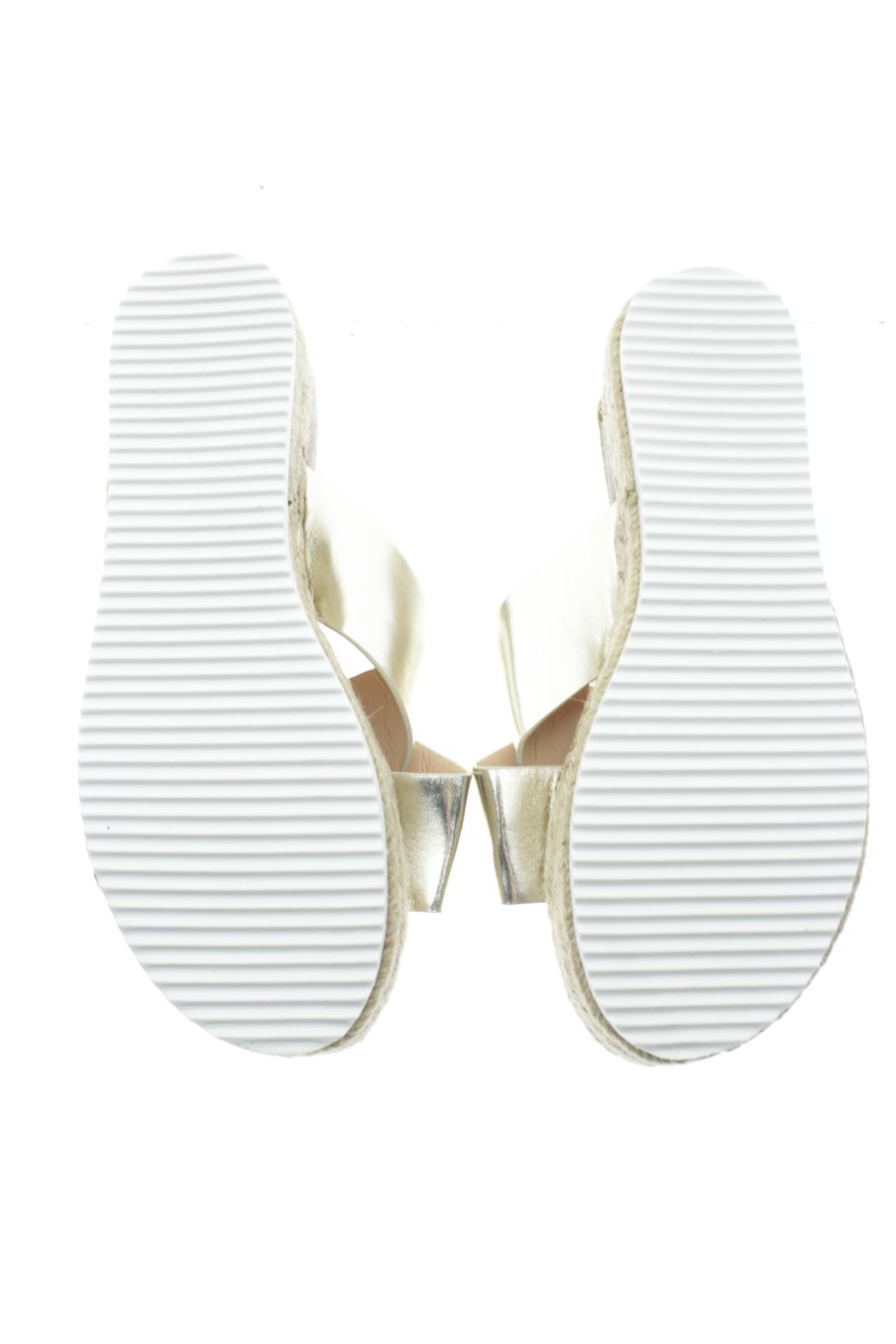 Plataformas de PERCENTIL de la talla 39, de color dorado de