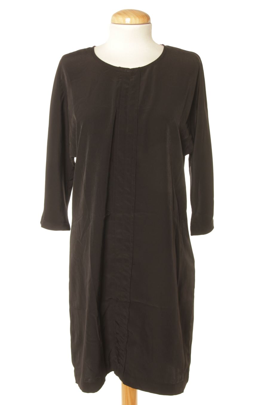Robe casual Mint&berry de la taille M, de couleur noir