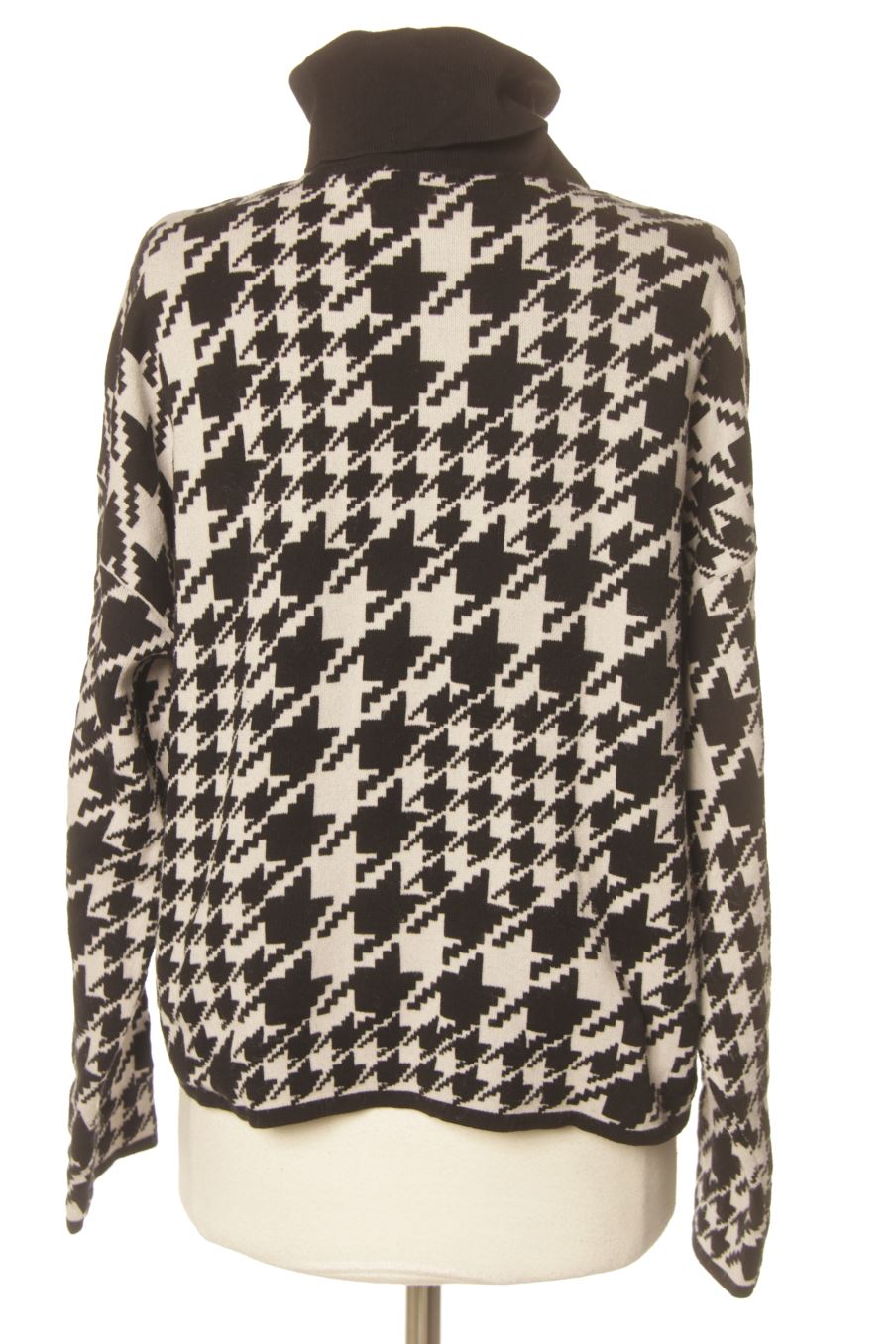 Pull H&M de la taille S, de couleur imprimés