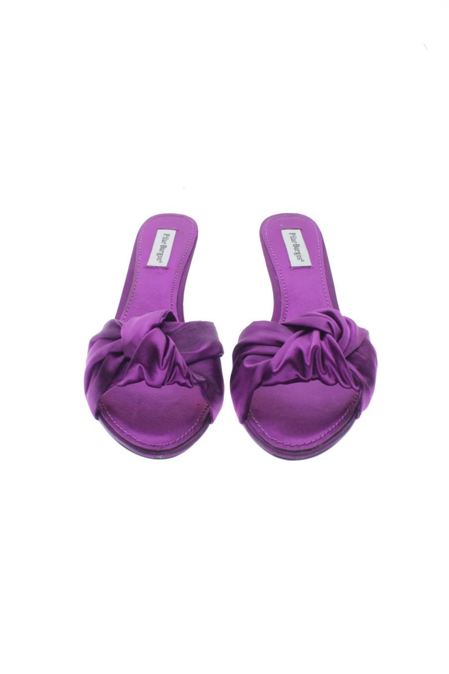Sandalias tacon de Pilar Burgos de la talla 41, de color morado de