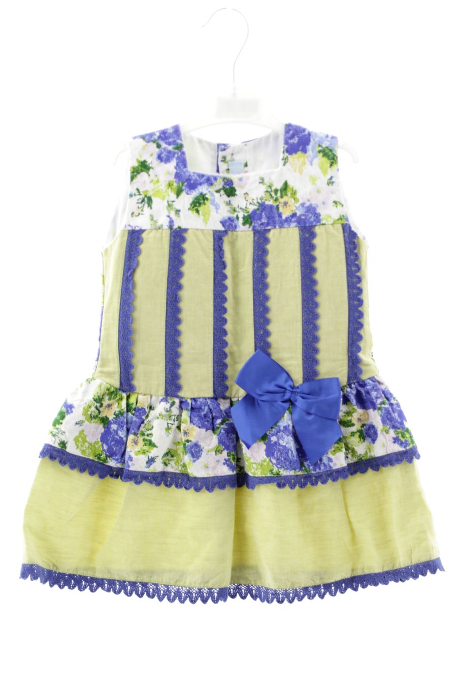 Vestido de B.C. de la talla 4 años de segunda mano