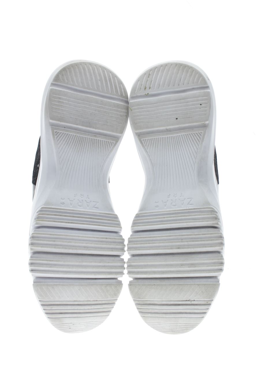 Deportivos de Zara de la talla 39, de color rayas de