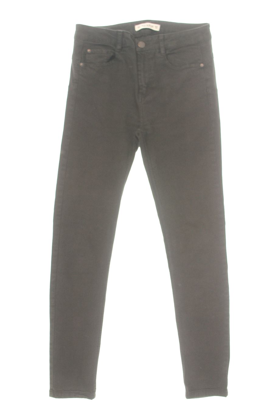 Jeans de Pull & Bear de la talla 38, de color nero