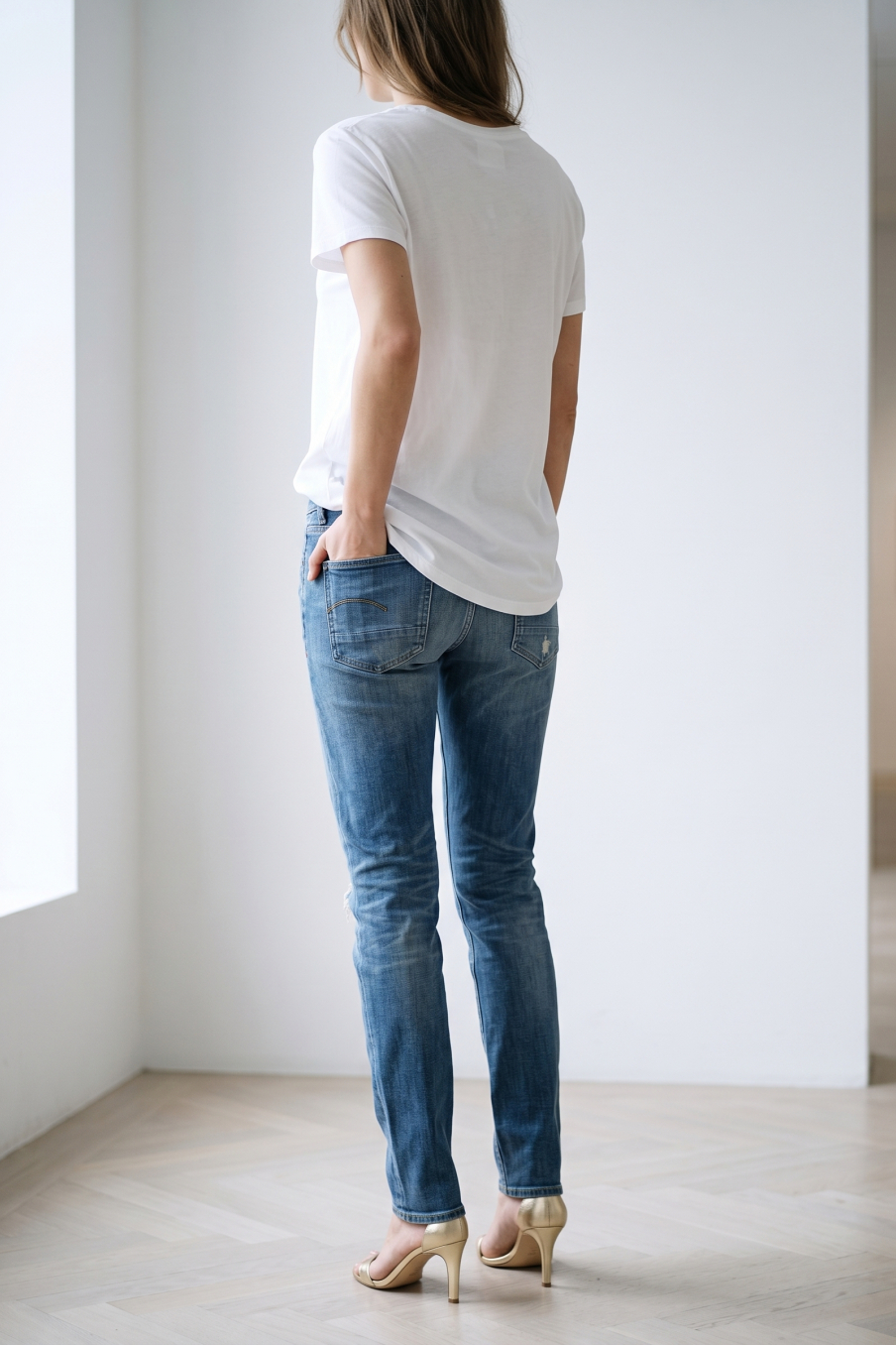 Jeans Gstar de la taille 36, de couleur bleu marine de denim