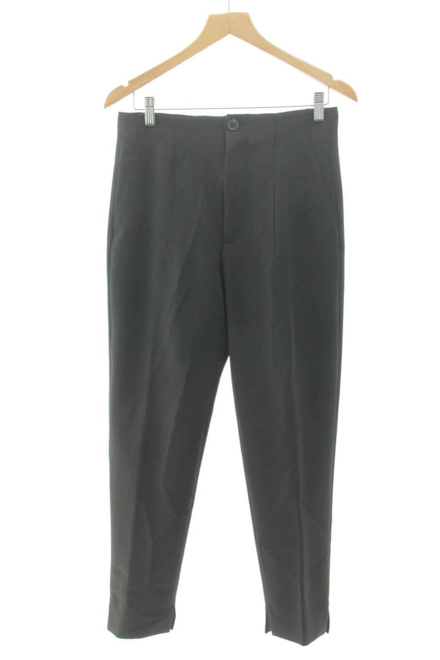 Pantalon Zara de la taille 38, de couleur noir