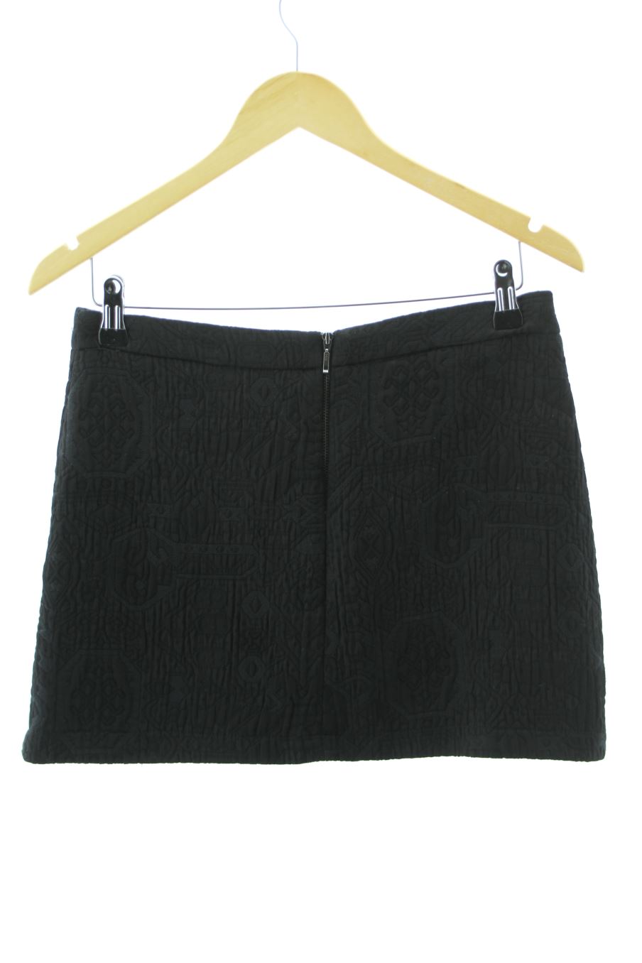Falda de Fórmula Joven de la talla 38, de color negro