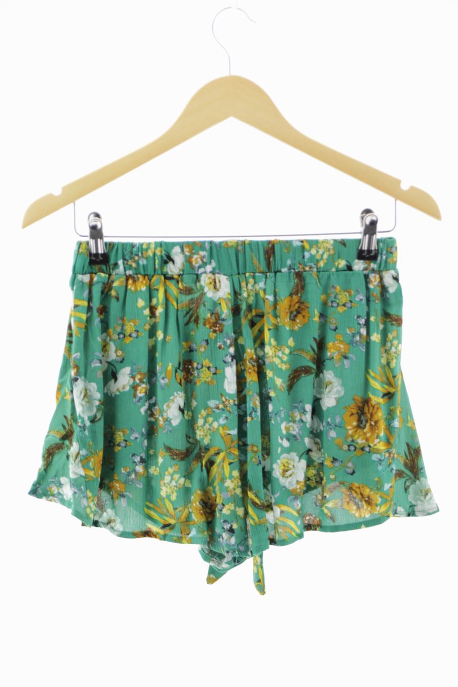 Pantalones cortos de Pull & Bear de la talla S, de color flores