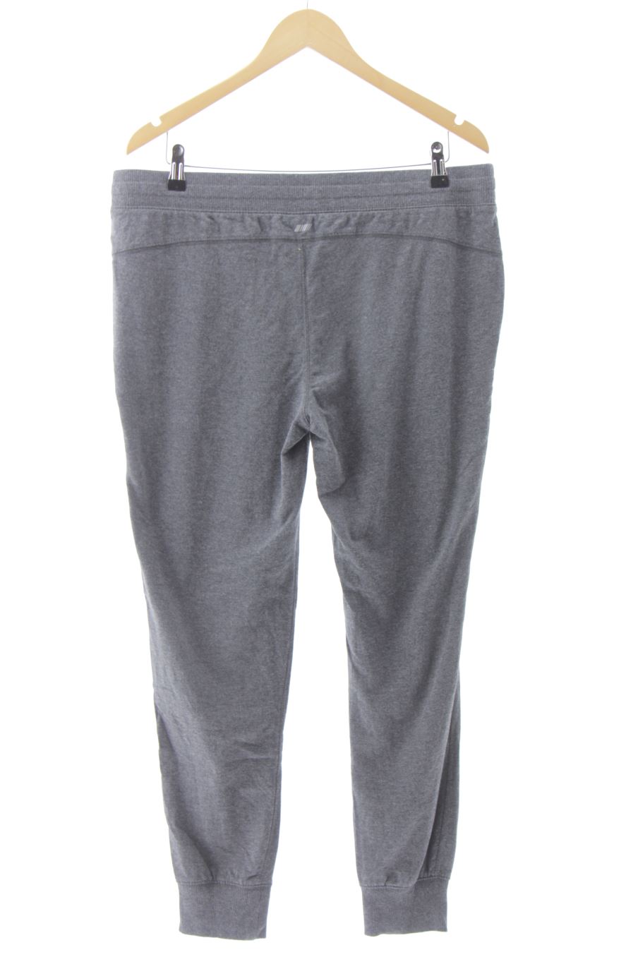 Pantalon de deporte de Amazon Essentials de la talla L, de color gris