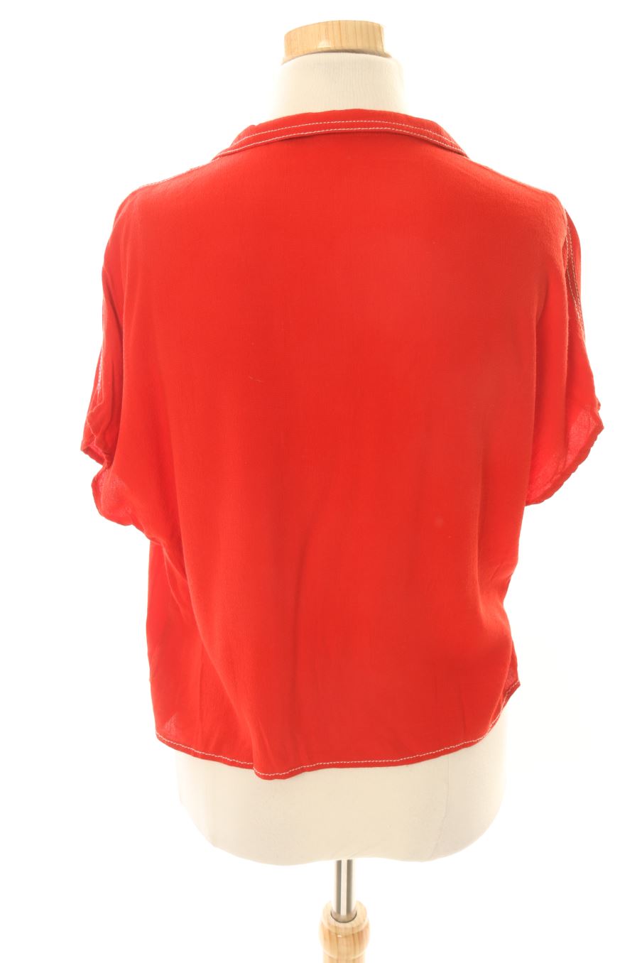 Chemise Bershka de la taille S, de couleur rouge