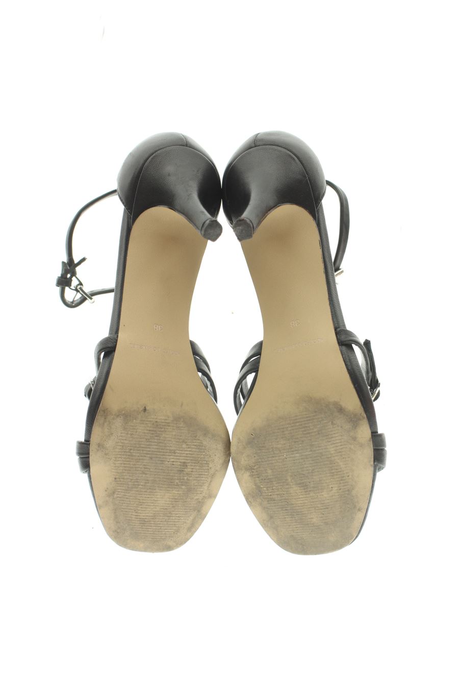 Sandalias tacon de Adolfo Dominguez de la talla 38, de color negro de