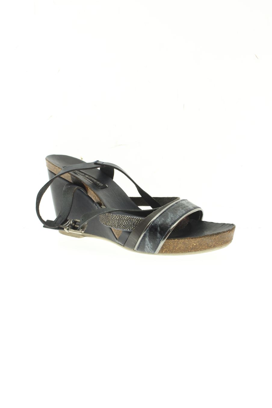 Sandalias tacon de SERGIO ROMERO de la talla 36, de color azul marino de