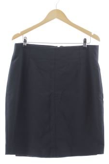 Aufwändiger Rock 46 Encuentro