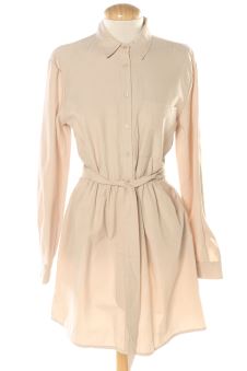 Vestido casual S Stradivarius, foto 1 de 2