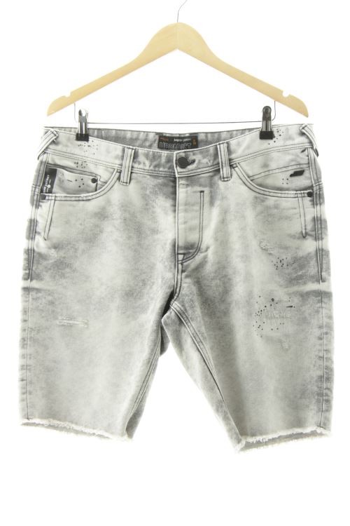 Pantalón corto