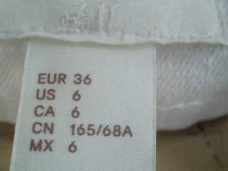 Jeans H&M de la taille 36, de couleur blanc de denim