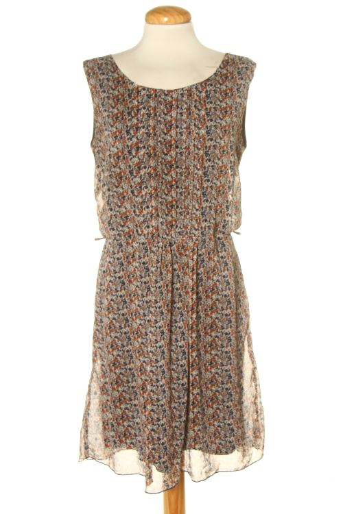 Einfaches Kleid