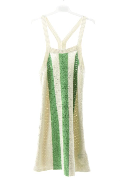 Aufwändiges Kleid