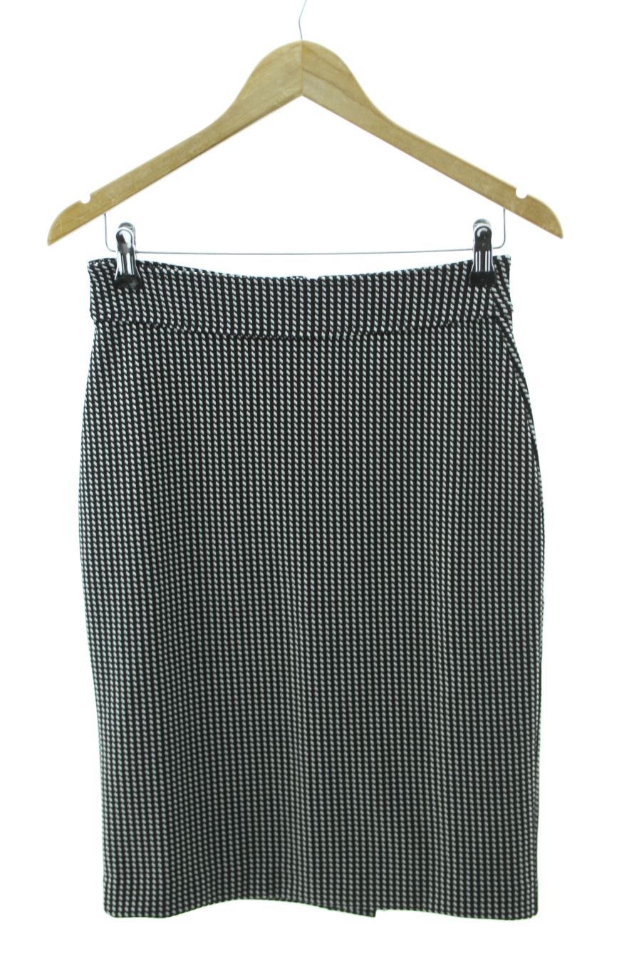 Falda de H&M de la talla S, de color negro