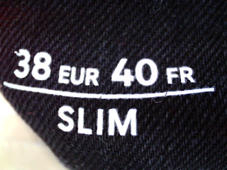 Jeans C&A de la taille 40, de couleur noir de denim