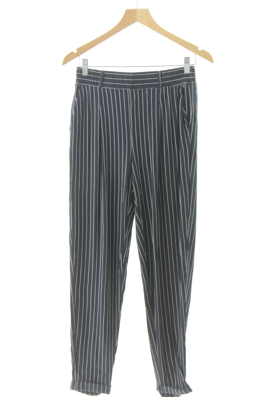 Pantalón de H&M de la talla 36, de color rayas