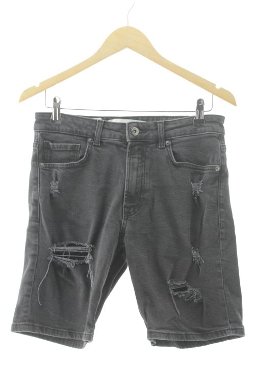 Pantalón corto