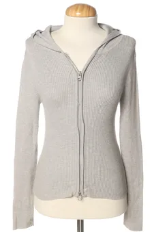 Gilet XS Stradivarius, photo 1 sur 2