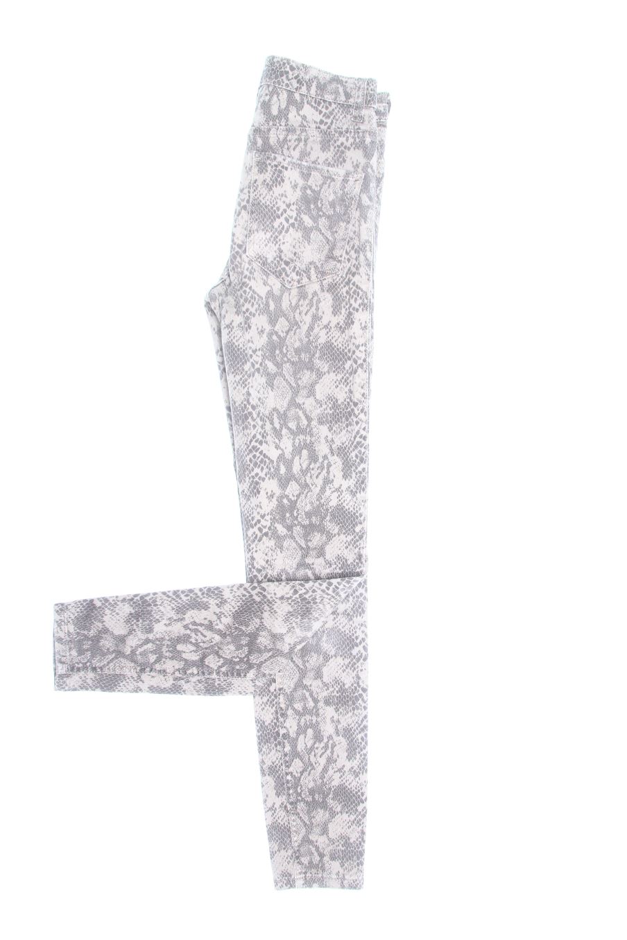 Jeans Zara de la taille 34, de couleur animal print de denim