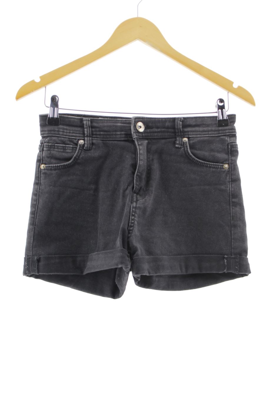 Shorts Bershka de la taille 36, de couleur noir de denim
