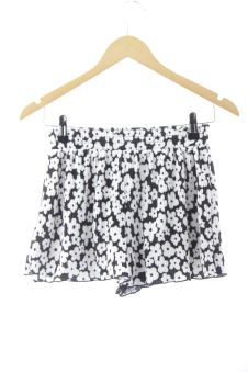 Shorts XS Bershka, photo 1 sur 2