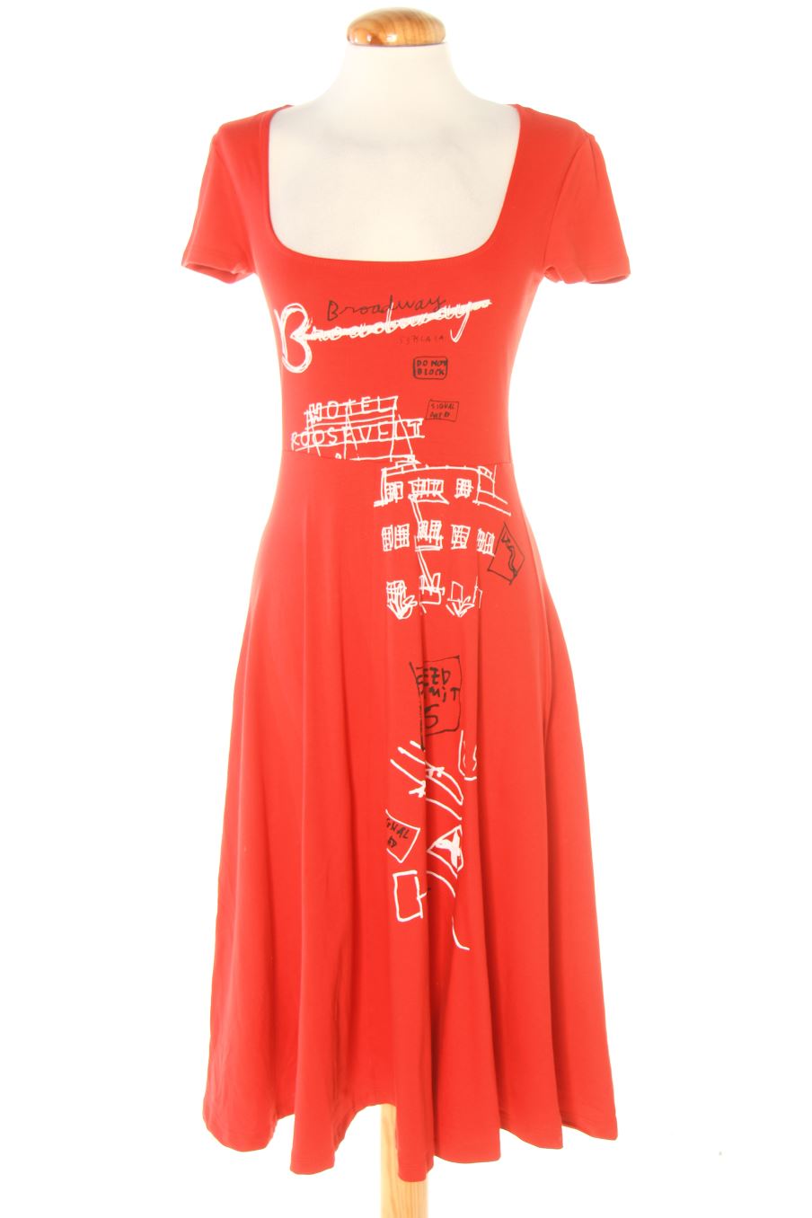 Robe casual Desigual de la taille M, de couleur imprimés