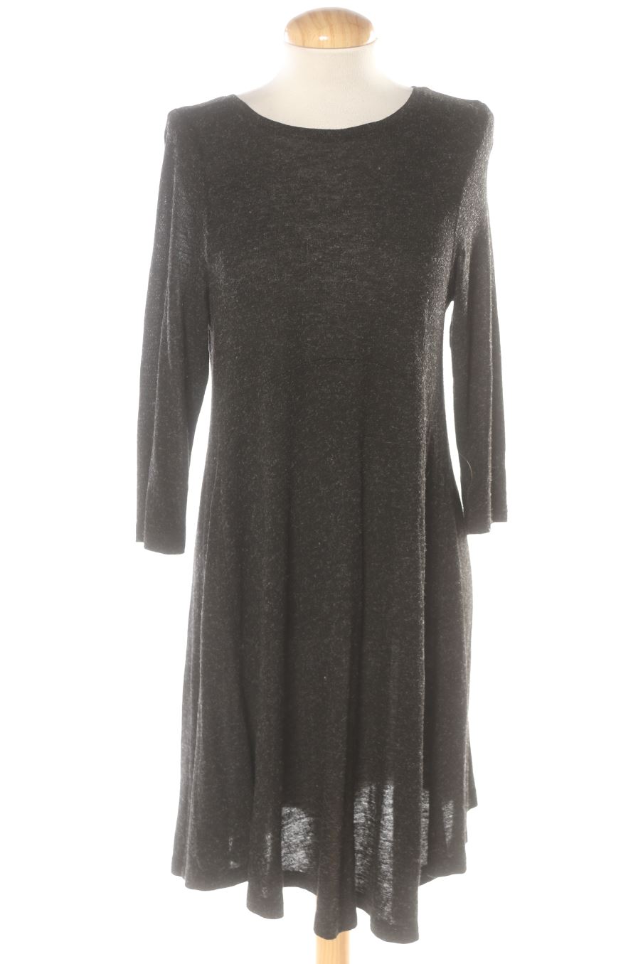 Robe casual H&M Premama de la taille S, de couleur noir de femmes enceintes