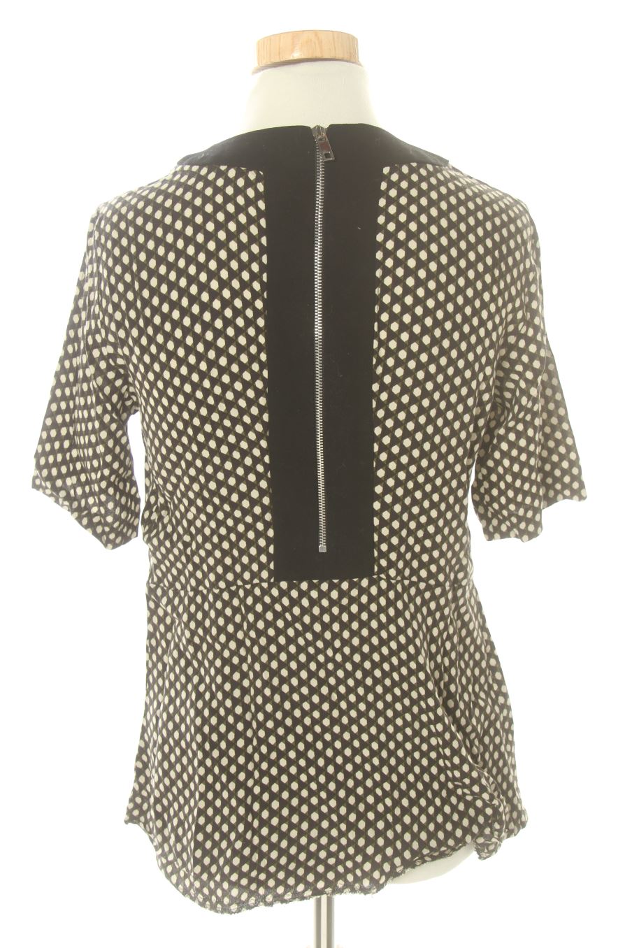 Blusa de manga larga de Zara de la talla S, de color negro