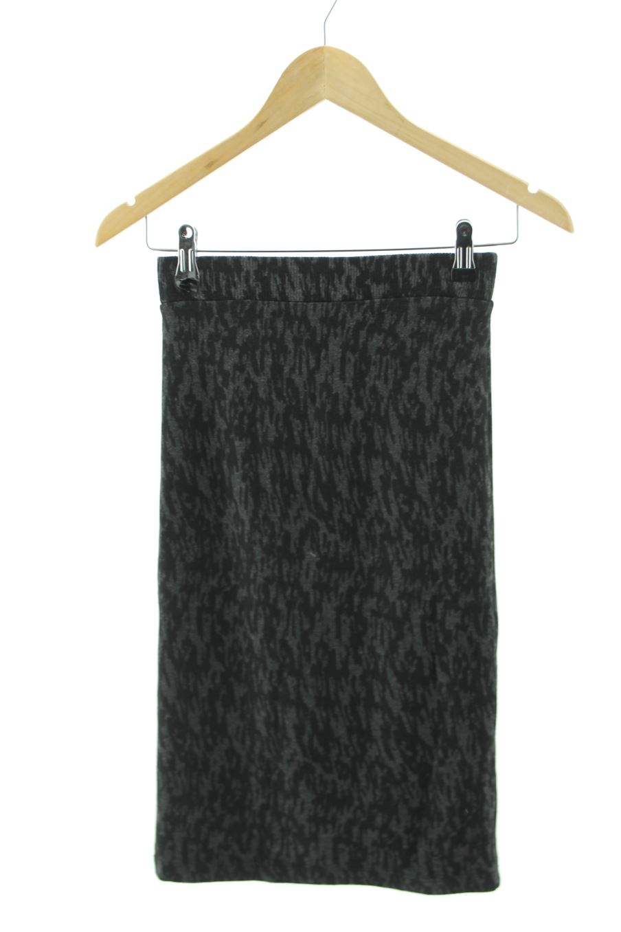 Jupe Trf (ZARA) de la taille M, de couleur gris
