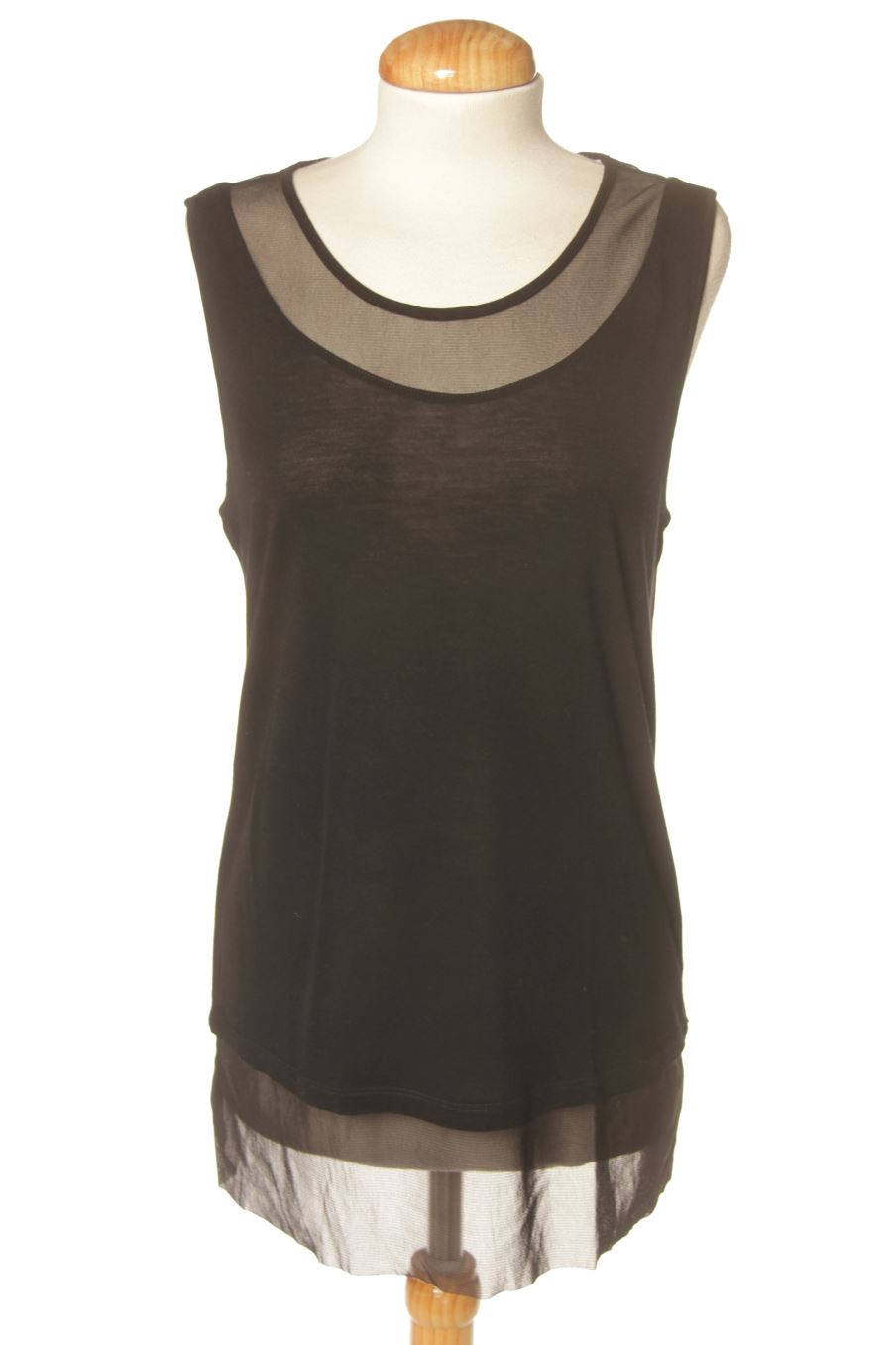 Camiseta sin mangas de Sisley de la talla M, de color negro