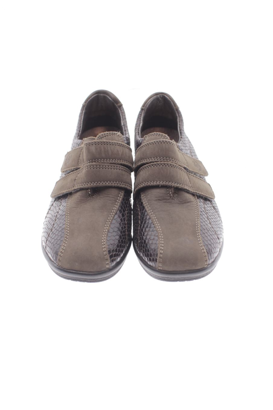 Zapatos planos de 24 HRS de la talla 35, de color marrón de