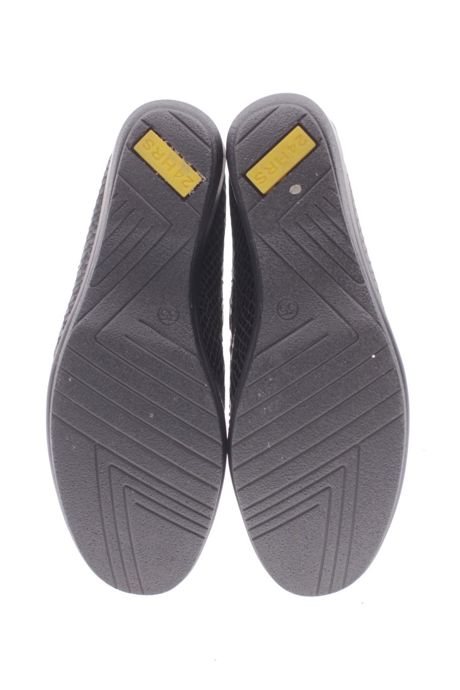Zapatos planos de 24 HRS de la talla 35, de color marrón de