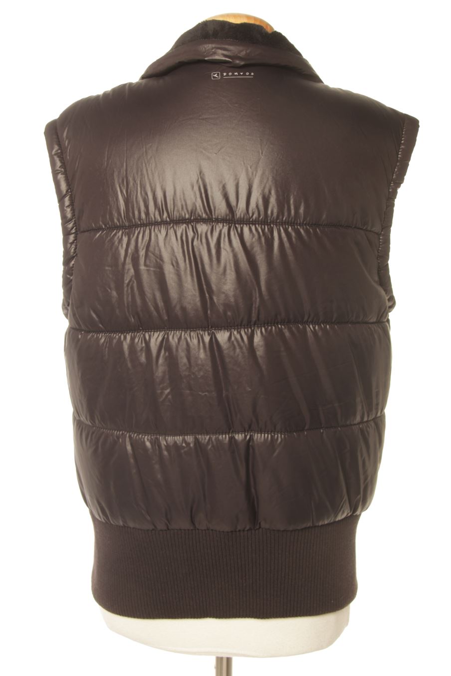 Chaleco de abrigo de Domyos (DECATHLON) de la talla L, de color negro