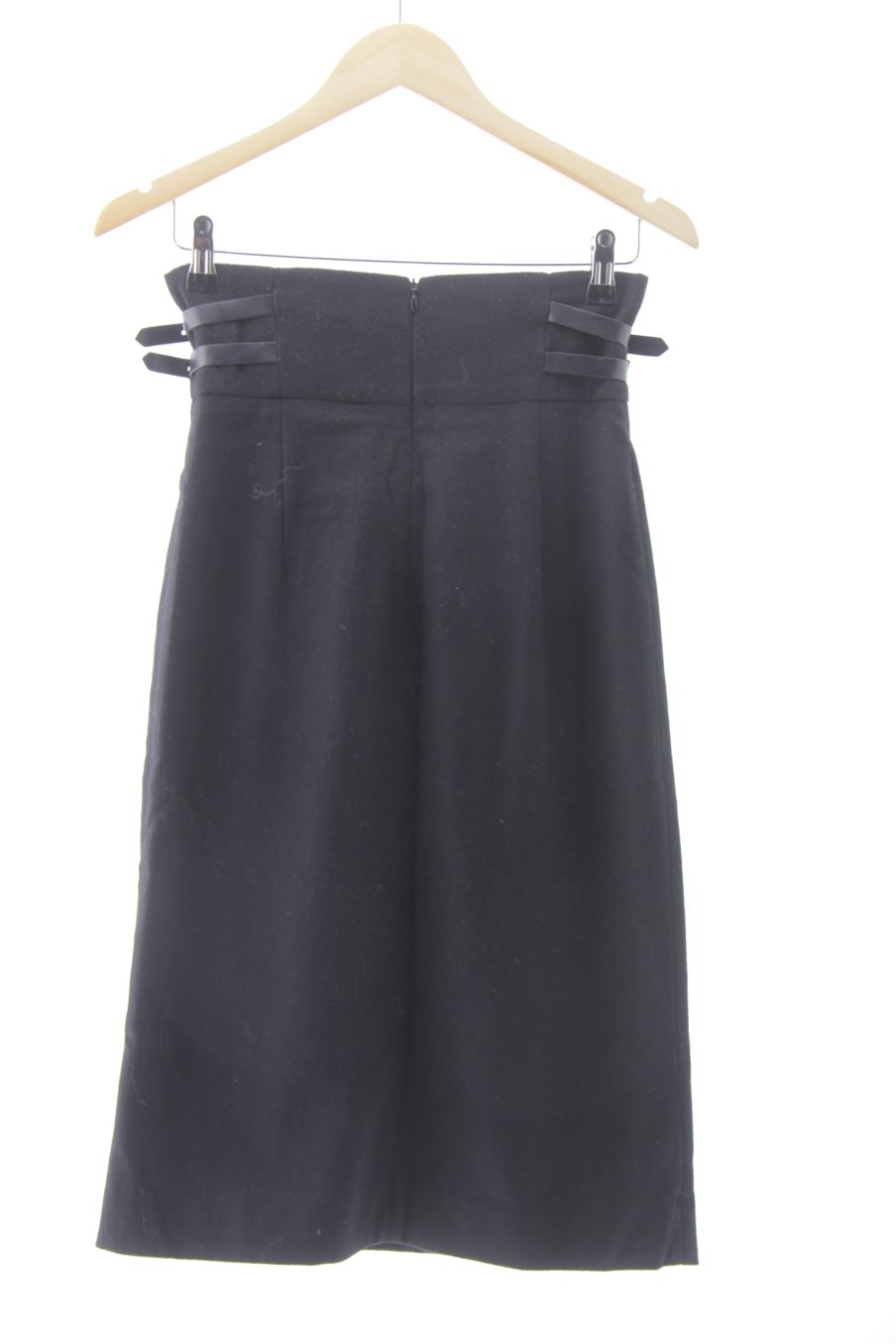Falda de Massimo Dutti de la talla 34, de color negro