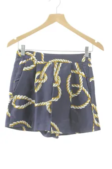 Shorts XS Zara, photo 1 sur 2