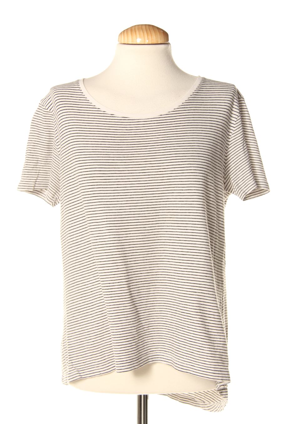 Camiseta de Zara de la talla M, de color rayas