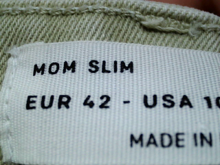 Vaqueros de Stradivarius de la talla 42, de color verde de ropa vaquera