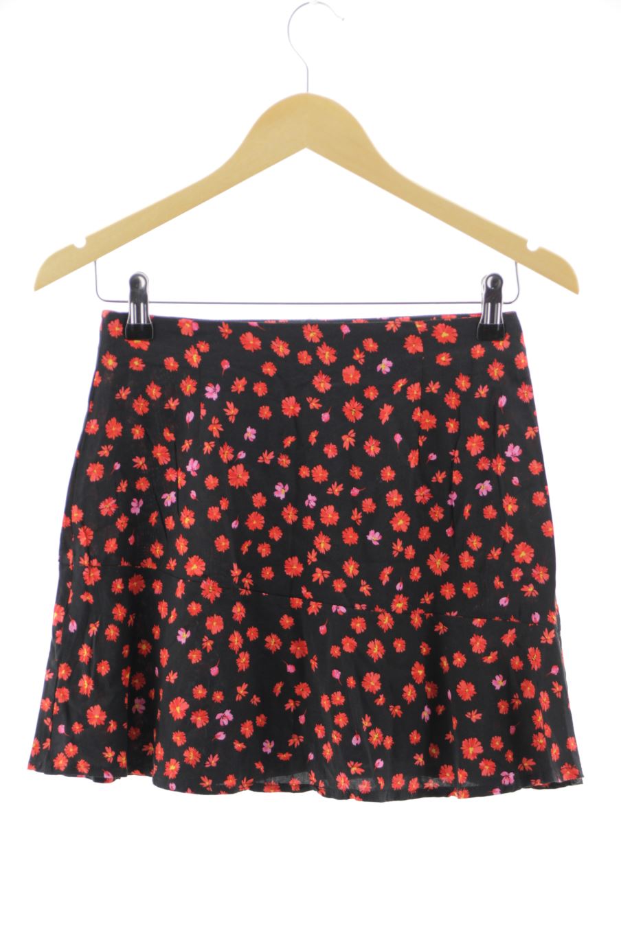 Jupe Pull & Bear de la taille S, de couleur fleurs