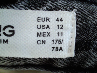 Jeans Mango de la taille 44, de couleur gris de denim