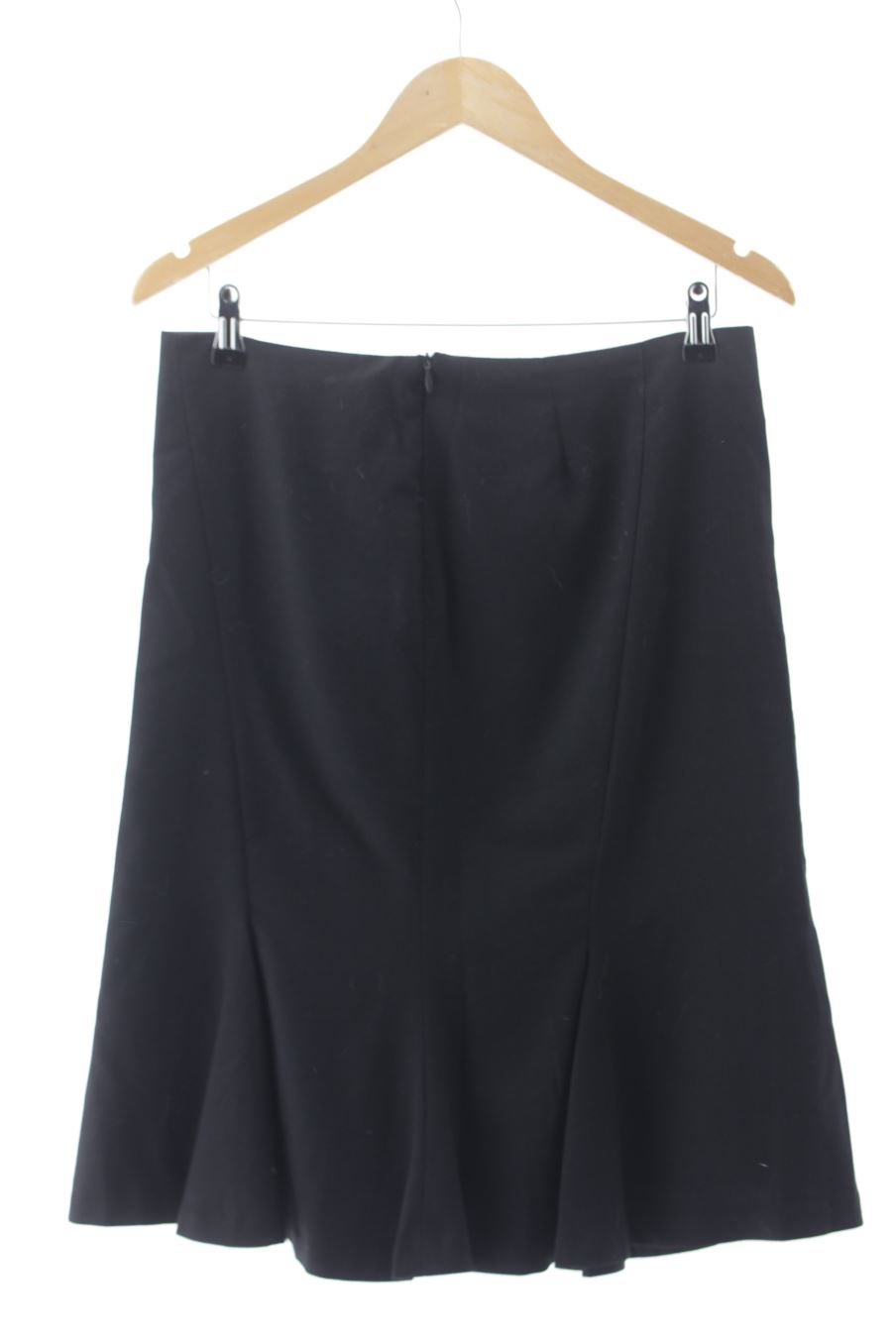 Jupe Zara de la taille 40, de couleur noir