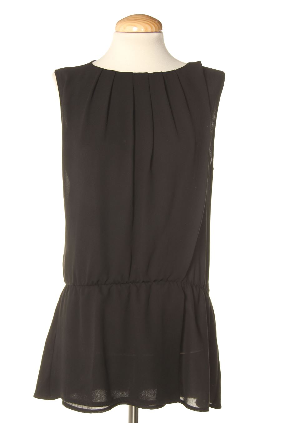 Top Mango de la taille M, de couleur noir