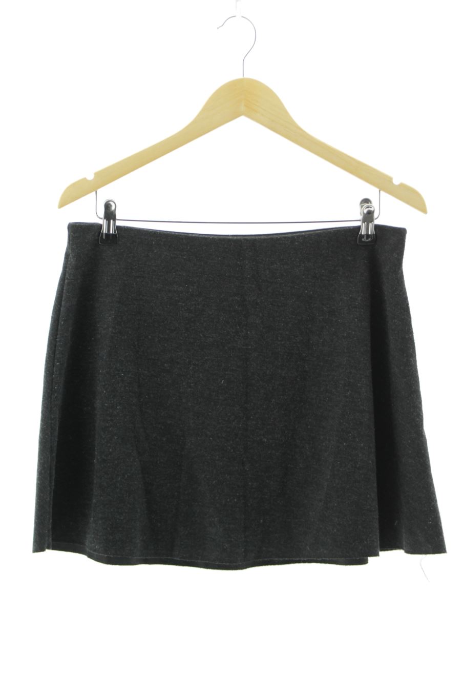 Falda de Trf (ZARA) de la talla L, de color gris